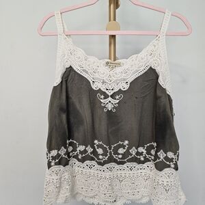 Democracy Olive Green Camisole with Cream Lace Accents SZ Small